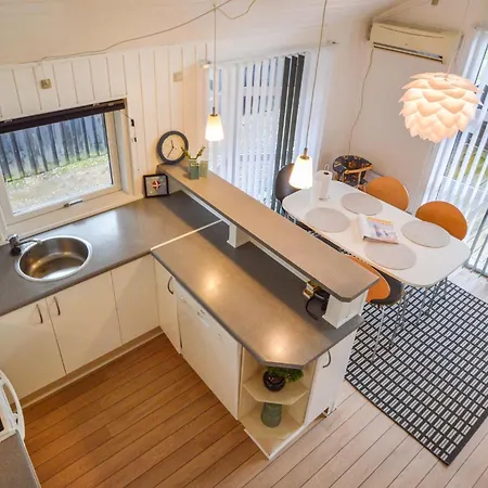 Cozy In Hemmet With Kitchen Сasa de vacaciones
